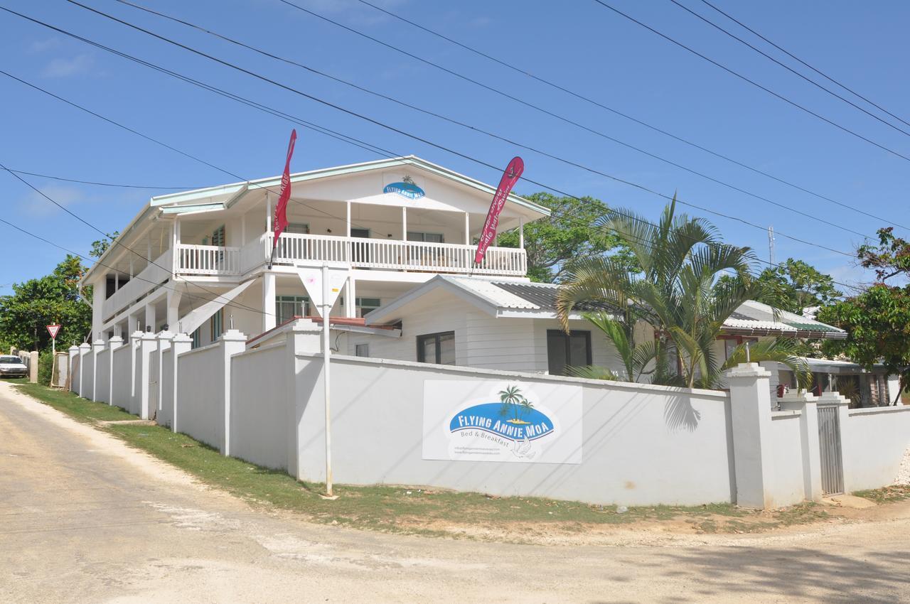 Flying Annie Moa Bed & Breakfast Neiafu Dış mekan fotoğraf
