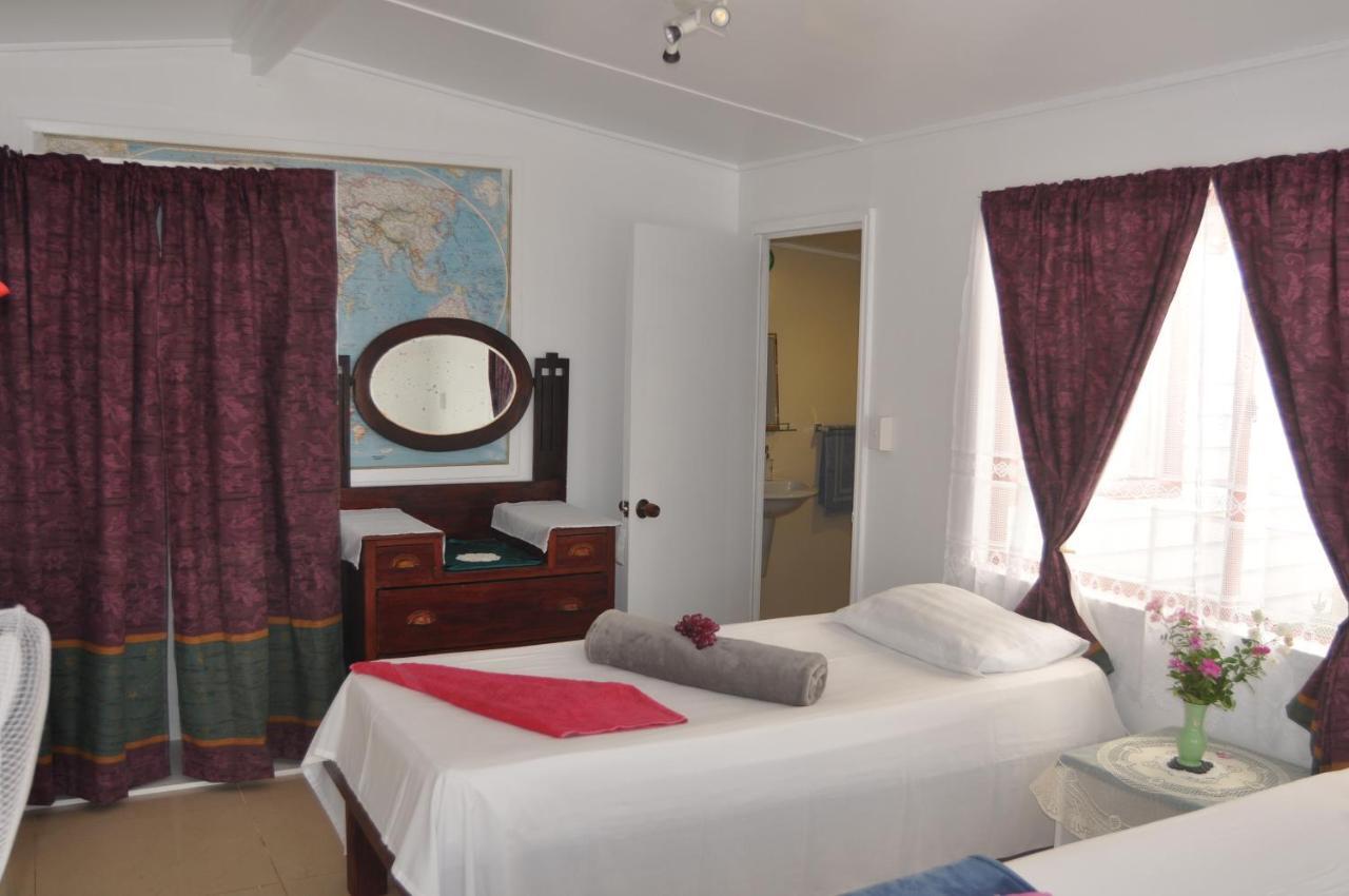 Flying Annie Moa Bed & Breakfast Neiafu Dış mekan fotoğraf